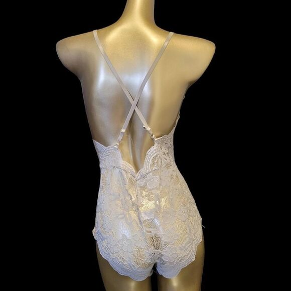 Brand New Sexy Grey Lingerie Bodysuit Teddy Size: M - Picture 2 of 4